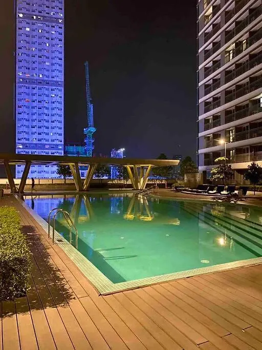 Apartment Modern 1-Br Condo Unit Manila